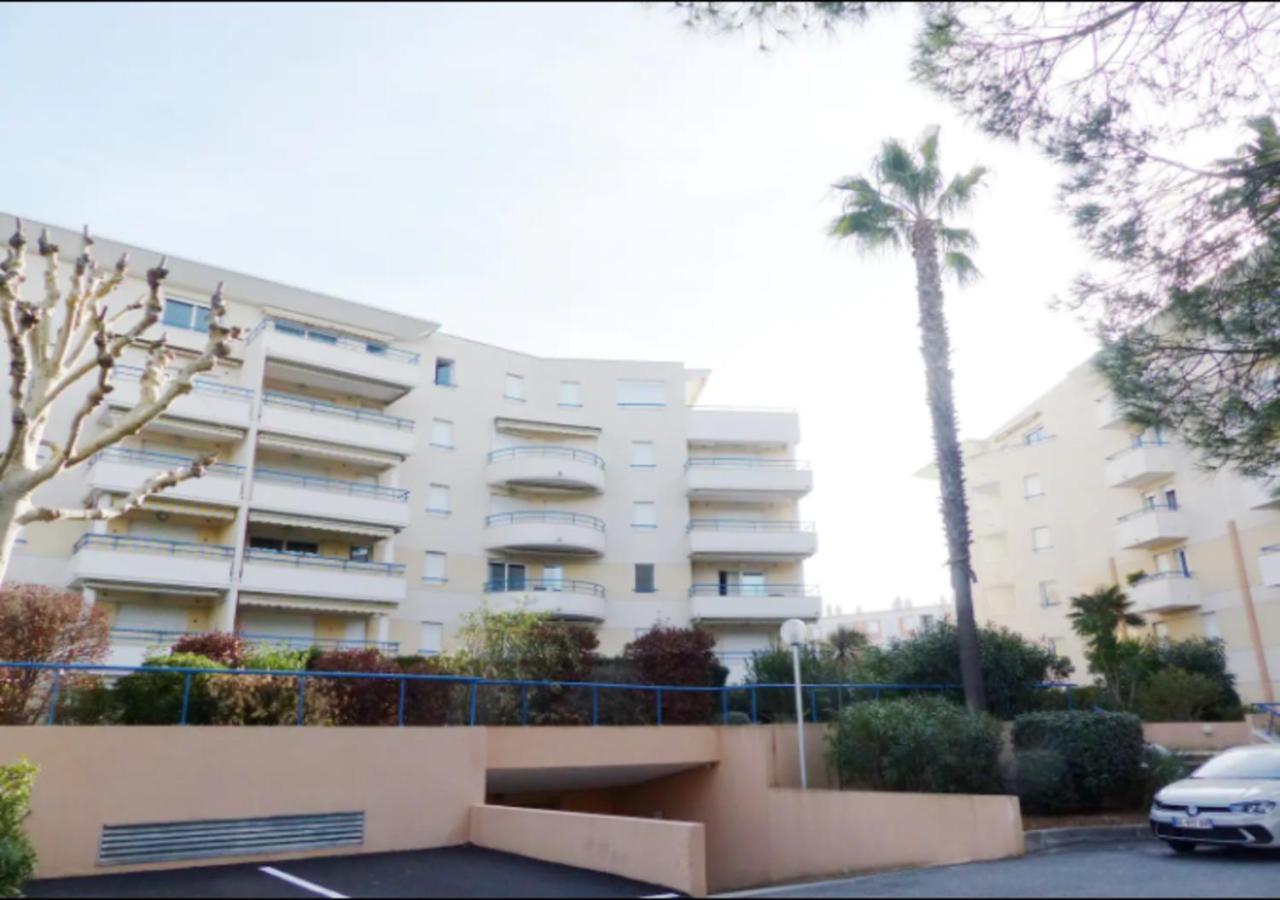 Appartement 4 Pers - L'echapee D'ipanema, Classe 2 Etoiles - Terrasse, Garage, Piscine, 750 M - Capitalchic Services Fréjus